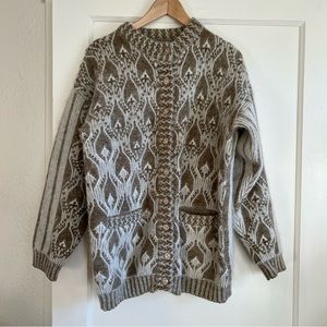 Vintage Taupe Pattern Cárdigan Button Up Sweater
